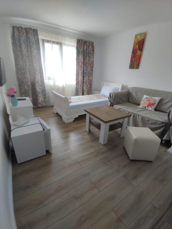 Hotel Dacor Orăştie Eksteriør billede