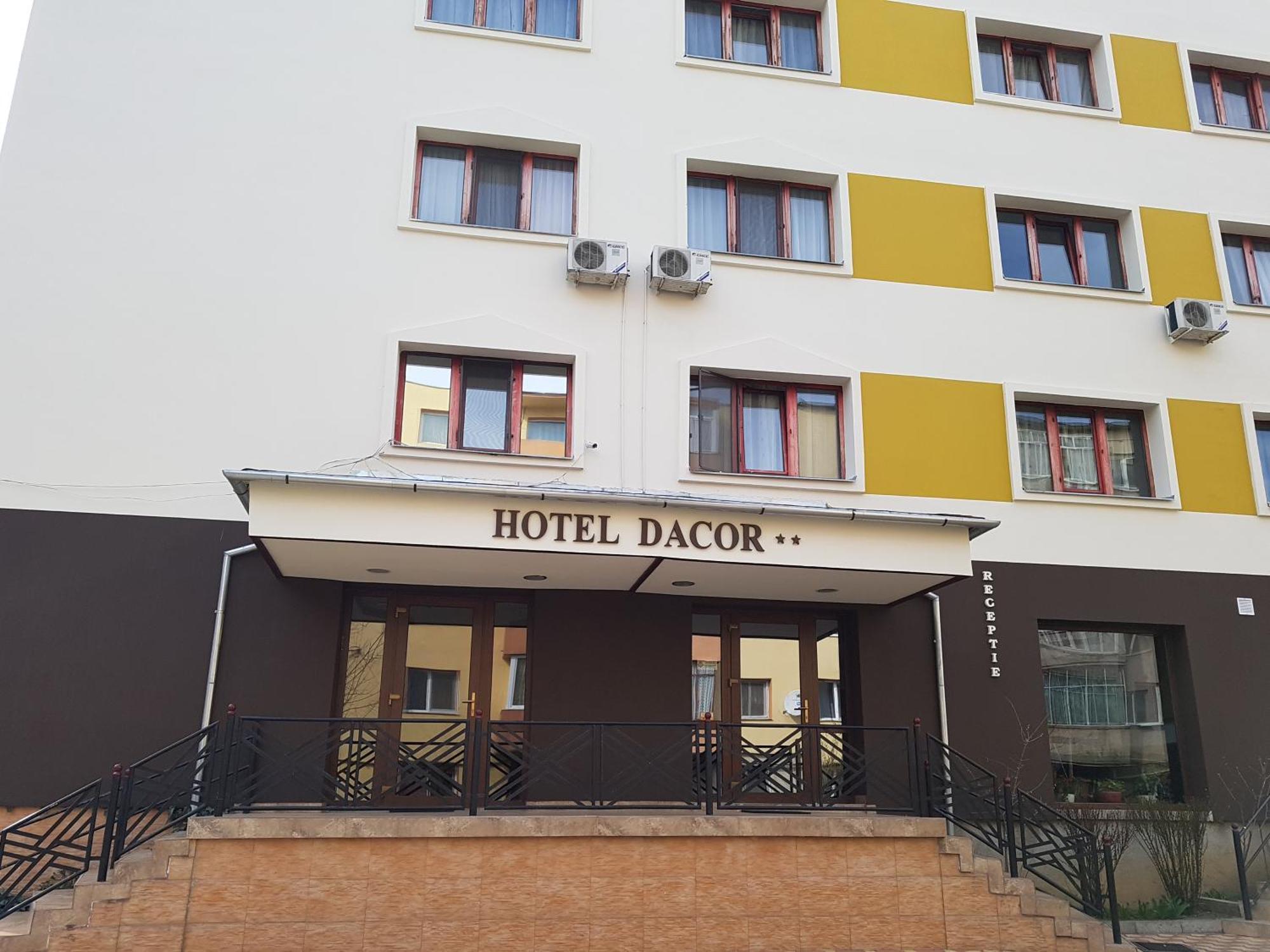 Hotel Dacor Orăştie Eksteriør billede